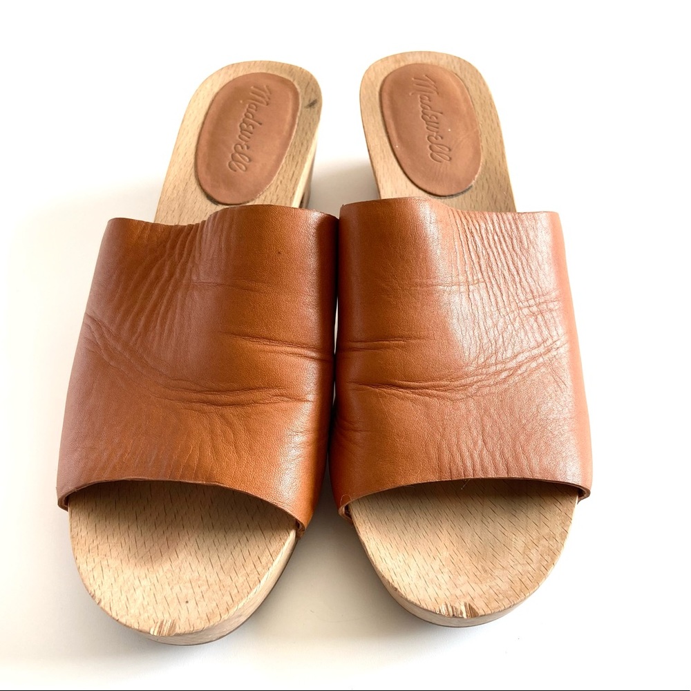 MADEWELL • The Evelyn Clog Slide Sandal in Burnished Caramel - Picture 6 of 16